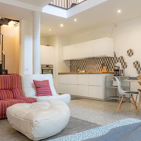 Appartement Moderno Loft A Due Passi Dal Lago à Torno Extérieur photo
